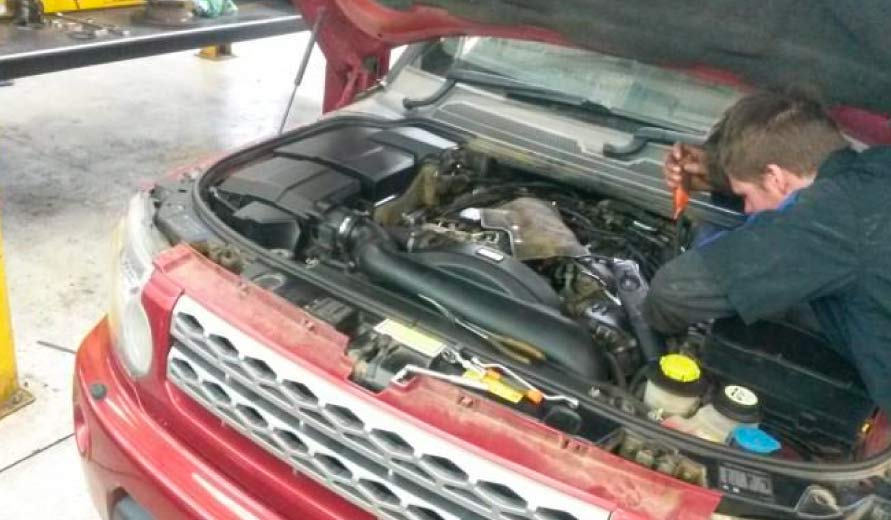 blogs/9-Car-Engine-Problems-You-Should-Never-Ignore